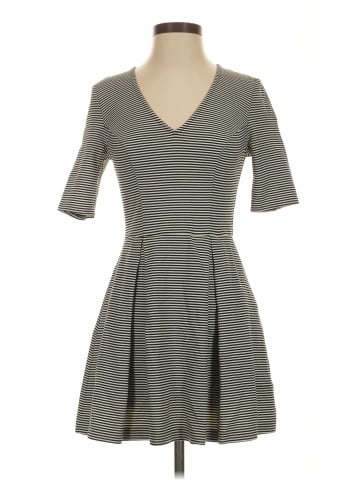 Guess Casual Dress (view 1)