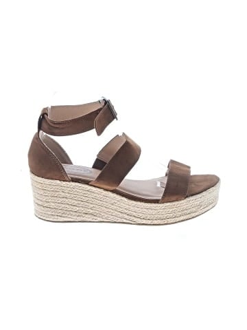 Scoop Wedges (view 1)