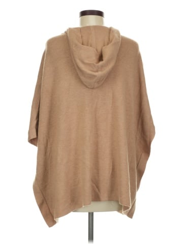 Lou & Grey Poncho (view 2)