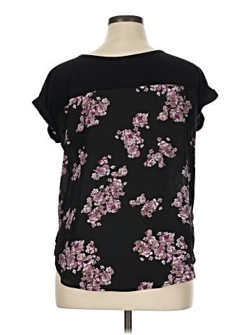 Rewind Short Sleeve Blouse (view 2)
