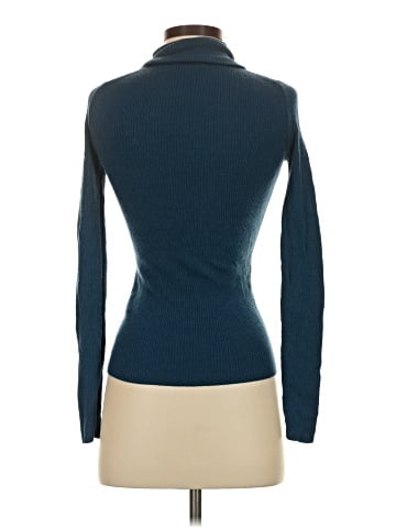 Uniqlo Wool Pullover Sweater (view 2)