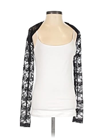 Edikted Shrug (view 1)