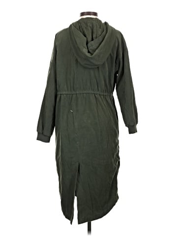 BB Dakota Raincoat (view 2)
