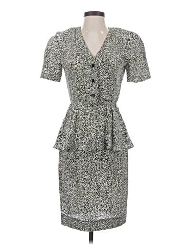 Liz Claiborne Casual Dress (view 1)