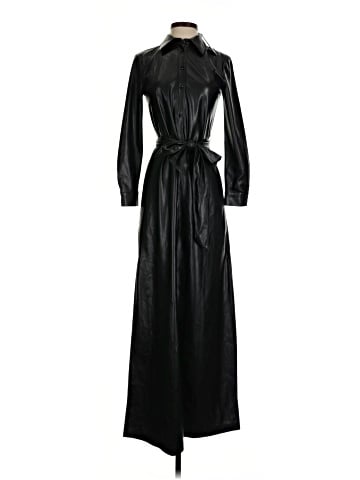 Alice + Olivia Casual Dress (view 1)