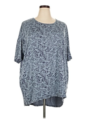 Lularoe Short Sleeve T-Shirt (view 1)