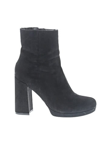 Forever 21 Ankle Boots (view 1)