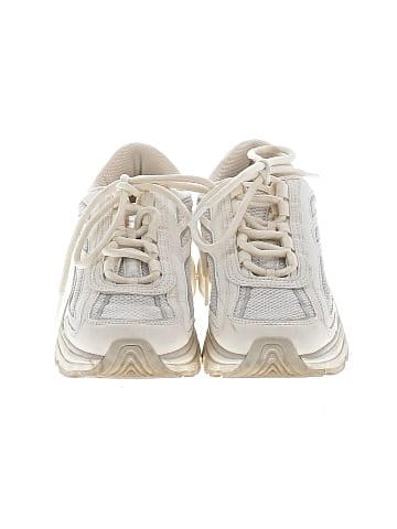 Bershka Sneakers (view 2)
