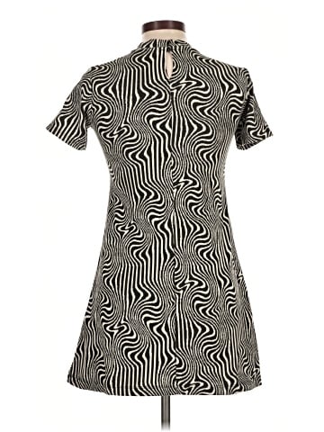 Zara Casual Dress (view 2)