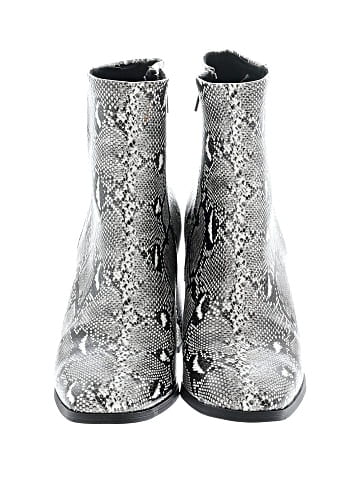Madden Girl Ankle Boots (view 2)