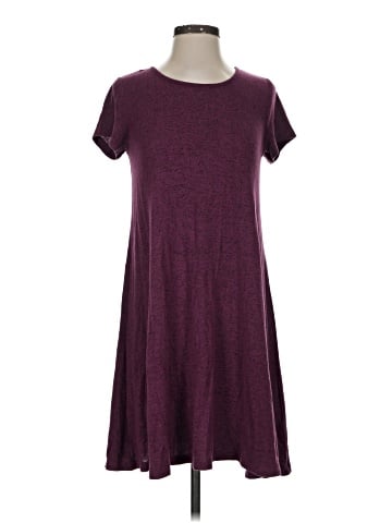 Old Navy Casual Dress (view 1)