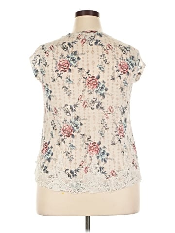 Xhilaration Short Sleeve Blouse (view 2)