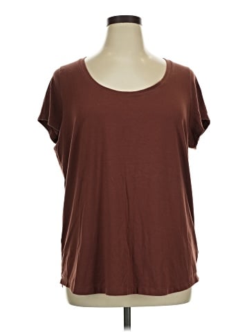 Athleta Short Sleeve T-Shirt (view 1)