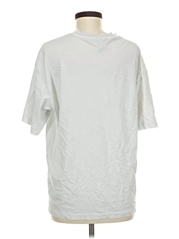 H&M Short Sleeve T-Shirt (view 2)