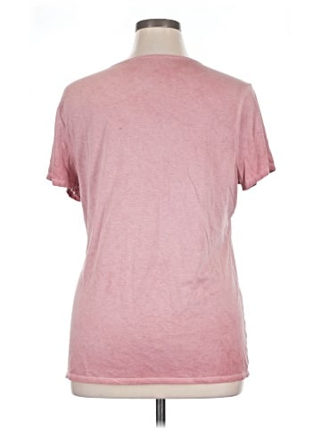 Time and Tru Short Sleeve T-Shirt (view 2)