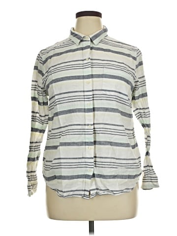Old Navy Long Sleeve Button-Down Shirt (view 1)