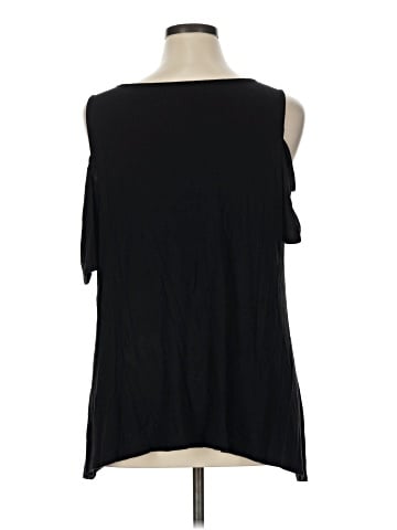 Boutique + Sleeveless Top (view 2)