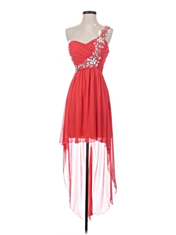 B. Smart Sleeveless Top (view 1)