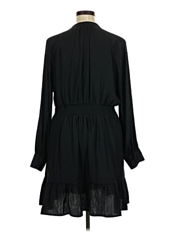 Banana Republic Casual Dress (view 2)
