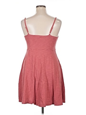 Old Navy Casual Dress (view 2)