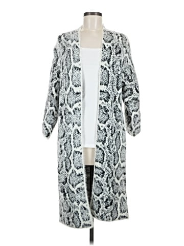 Akemi + Kin Cardigan (view 1)