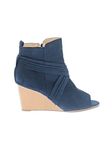 Journee Collection Wedges (view 1)