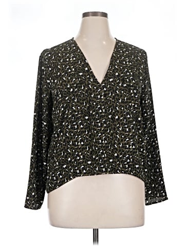 ABound 3/4 Sleeve Blouse (view 1)
