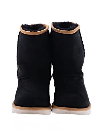 Ugg Boots (view 2)