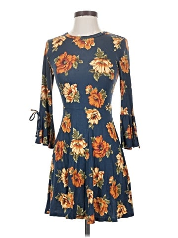 Forever 21 Casual Dress (view 1)