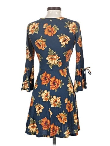 Forever 21 Casual Dress (view 2)