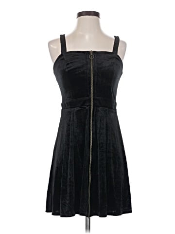 Xhilaration Cocktail Dress (view 1)