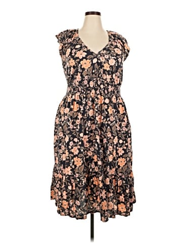 Old Navy Casual Dress (view 1)