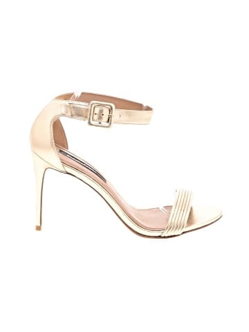 BCBGMAXAZRIA Sandals (view 1)