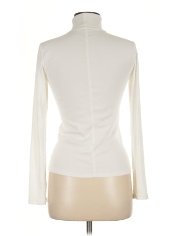 Everlane Long Sleeve Turtleneck (view 2)