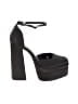 Dream Pairs Black Heels Size 7 - photo 1