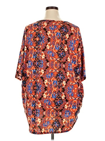 Lularoe 3/4 Sleeve T-Shirt (view 2)
