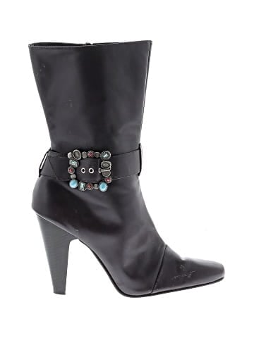 Newport News Boots (view 1)