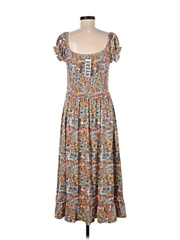Urban Outfitters Casual Dress (view 2)
