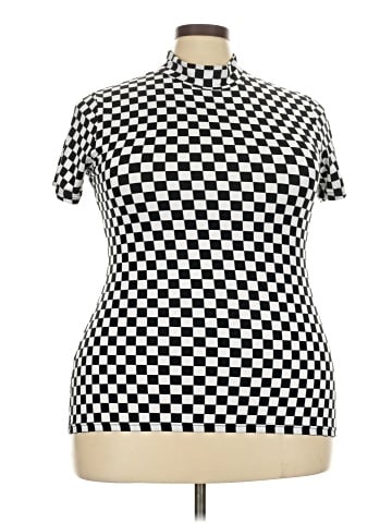 rue21 Short Sleeve Turtleneck (view 1)