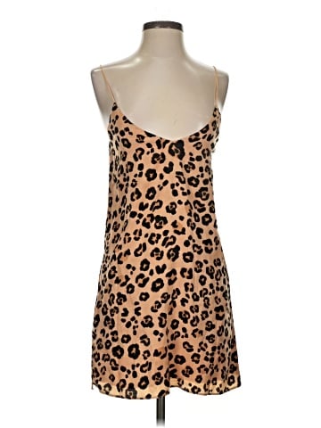 Olivaceous Sleeveless Top (view 1)