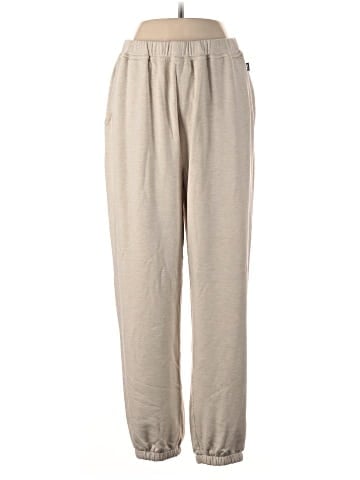 Vineyard Vines Casual Pants (view 1)