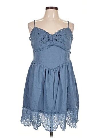 American Eagle Outfitters Casual Dress (view 1)