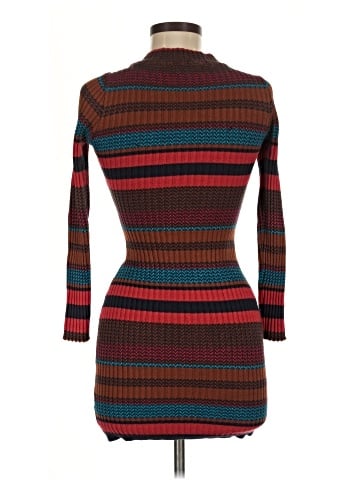Romeo & Juliet Couture Casual Dress (view 2)