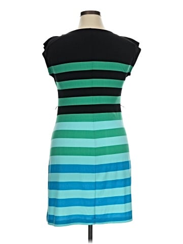 Roz & Ali Cocktail Dress (view 2)