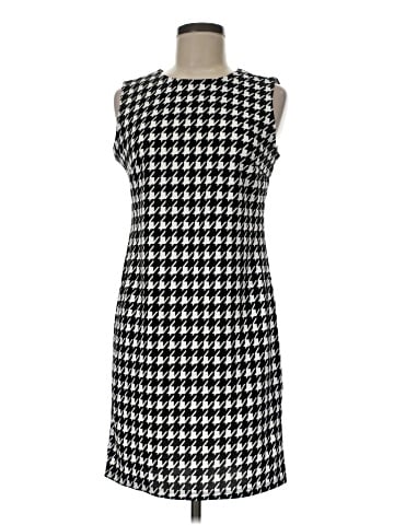 Shelby & Palmer Casual Dress (view 1)