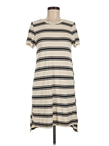 Mossimo Casual Dress (view 1)
