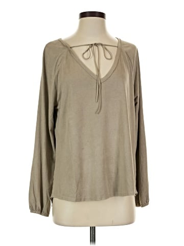 Dylan Long Sleeve T-Shirt (view 1)