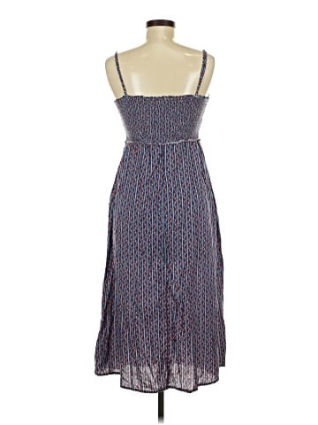 Old Navy Casual Dress (view 2)