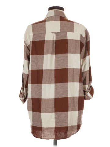 Old Navy Long Sleeve Button-Down Shirt (view 2)