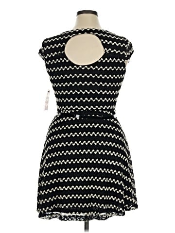 Candie's Casual Dress (view 2)